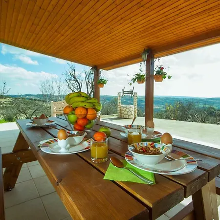 Erigone By Agroholidays *